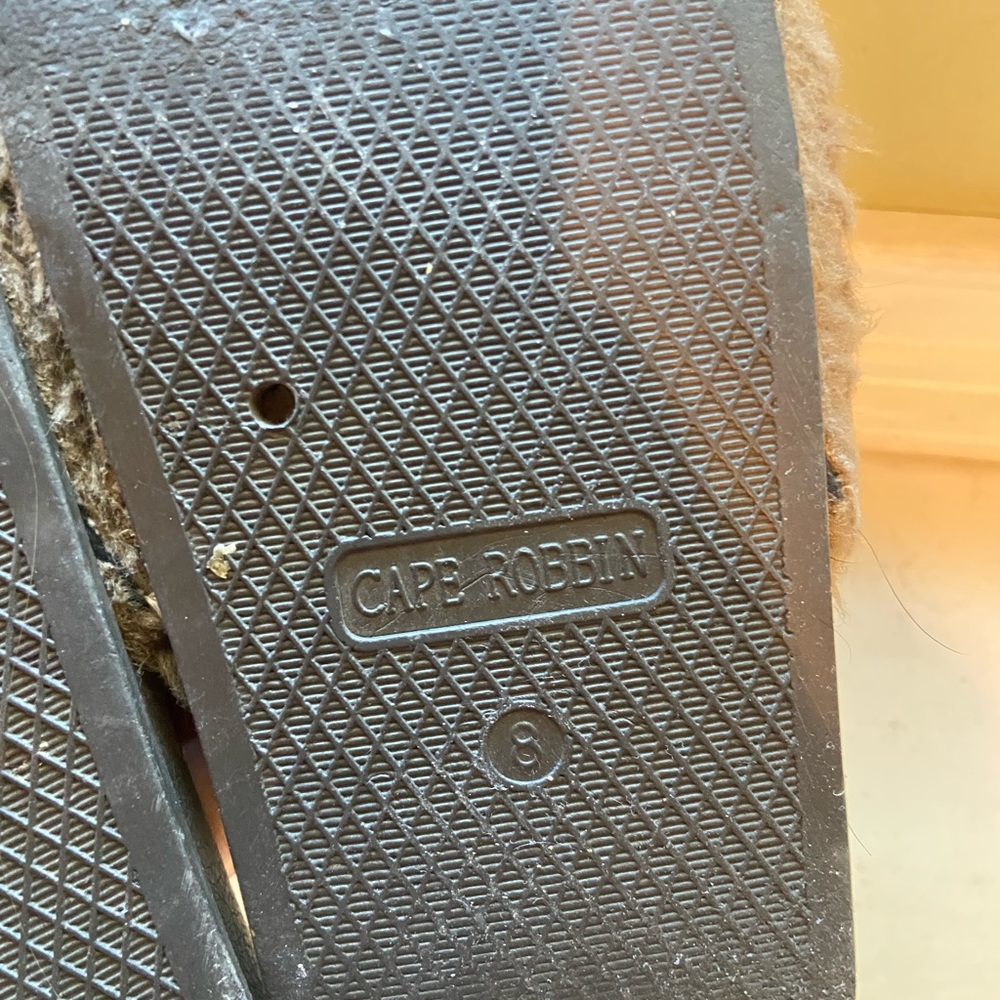 Fuzzy slides - Picture 4 of 5
